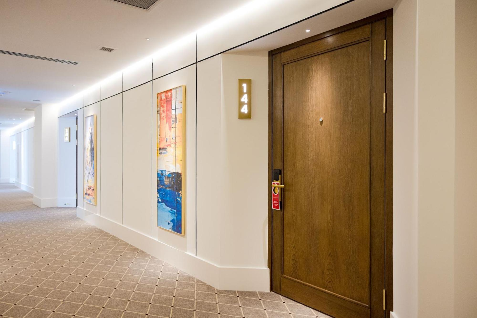 Grand Tien Shan Hotel Almaty Bagian luar foto